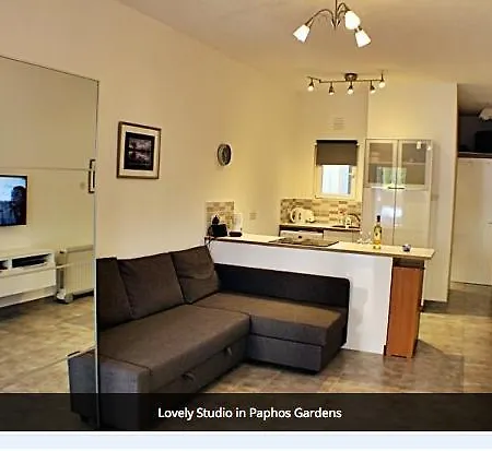 Paphos Studios Apartman
